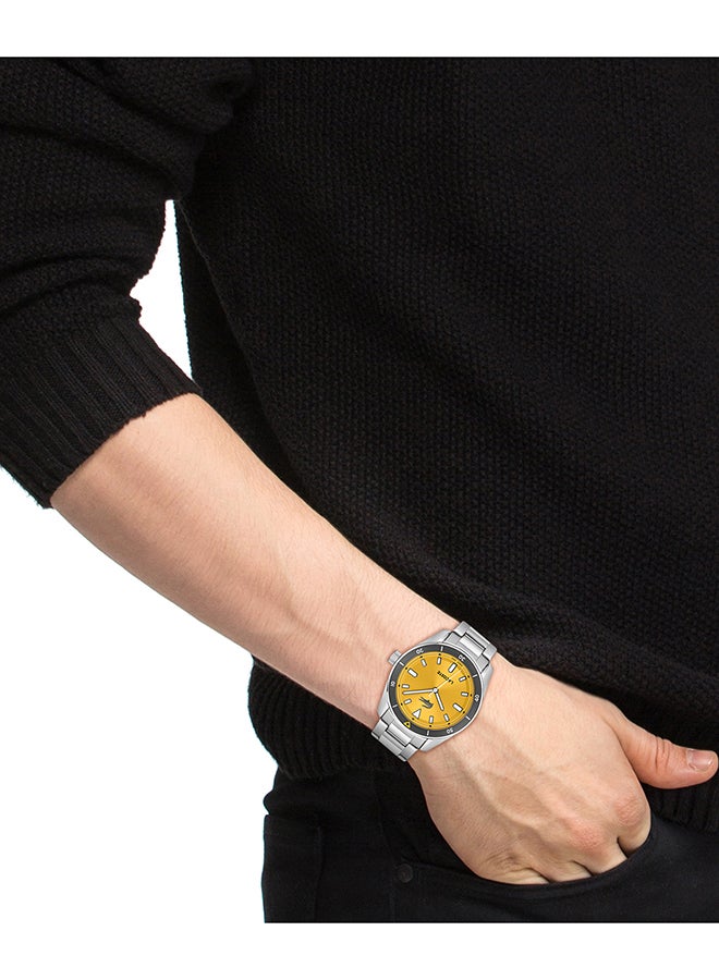 LACOSTE ROUND ANALOG MEN'S YELLOW CASE WATCH - 2011426 - Image 5