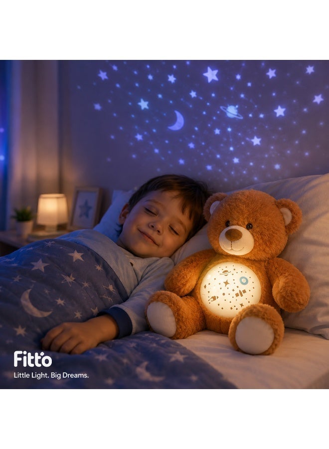 فيتو دمية دب Fitto المهدئة مع جهاز عرض ضوئي ليلي - دب قطيفة ناعم يتميز بعرض سماء مرصعة بالنجوم بزاوية 360 درجة وإضاءة LED لطيفة؛ مناسبة للرضع والأطفال الصغار والأطفال الأكبر سناً - مثالية للنوم والاسترخاء. - Image 4