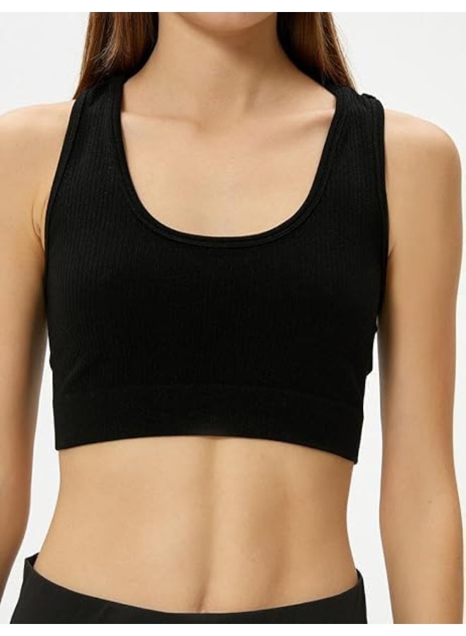 Hanady Women's Seamless U-Neck Ribbed Slim Fit Sports Bra in Black Comfortable for Workout and Everyday Use - Image 4