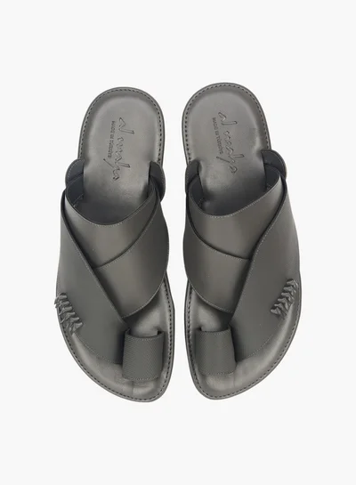 الواحة Men's Arabic Sandals with Toe Loop - Ramadan Collection