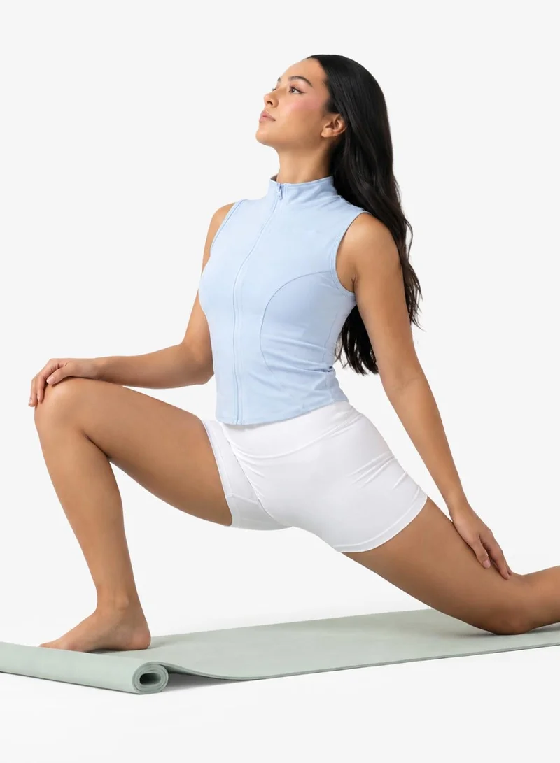 Frwd Seamless Body Contour Zip Up Sleeveles Top