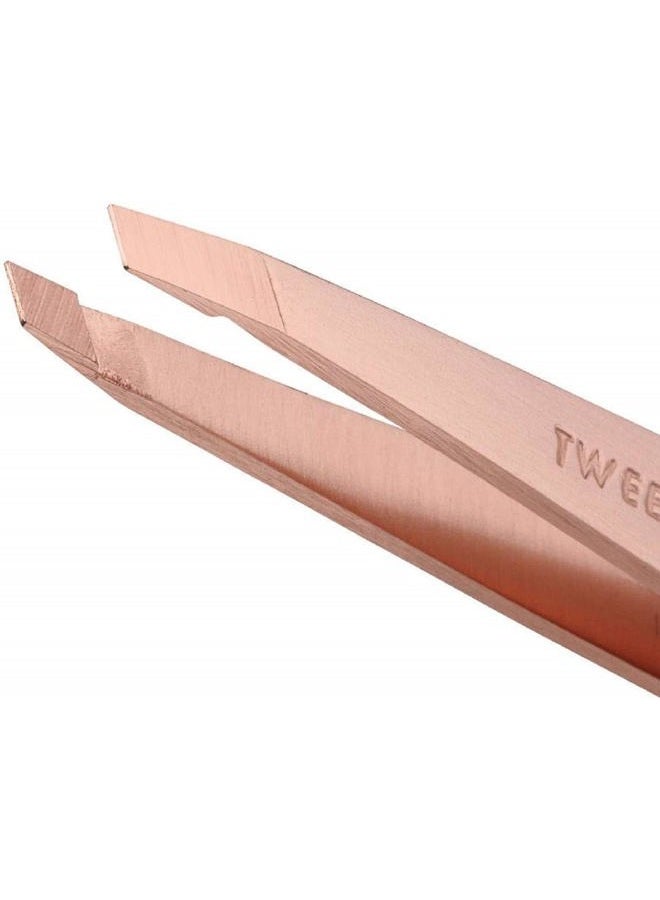 Tweezerman ملقط مائل من الفولاذ المقاوم للصدأ - ملاقط حواجب للنساء والرجال (ذهب وردي) - Image 2