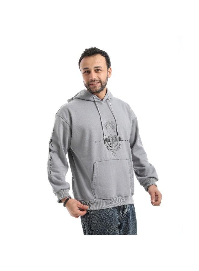 Caesar Men's oversized hoodie with a hood and prints on the chest and back - Image 2