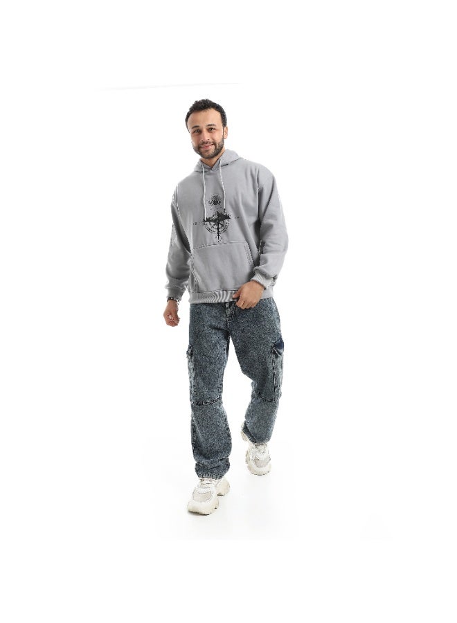 Caesar Men's oversized hoodie with a hood and prints on the chest and back - Image 4