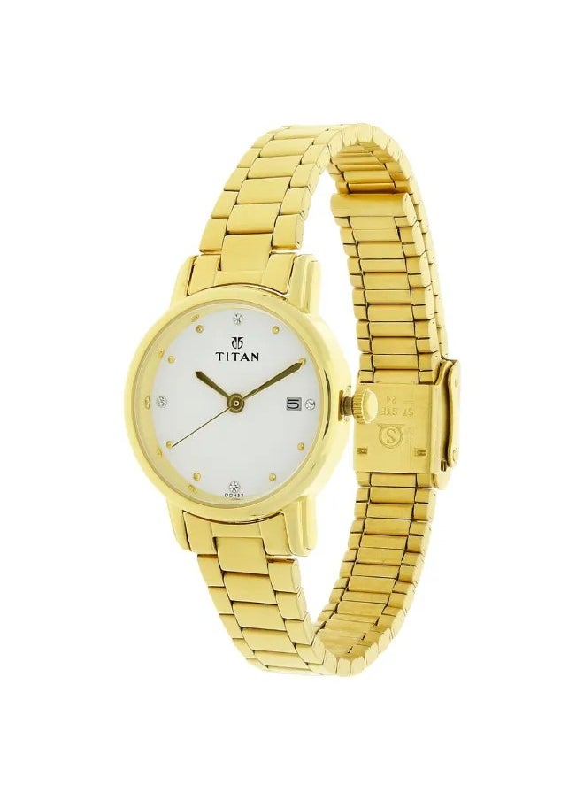 TITAN Women's Analog Round Shape Stainless Steel Wrist Watch - 2572YM01 - 33.2 Mm  - Image 2