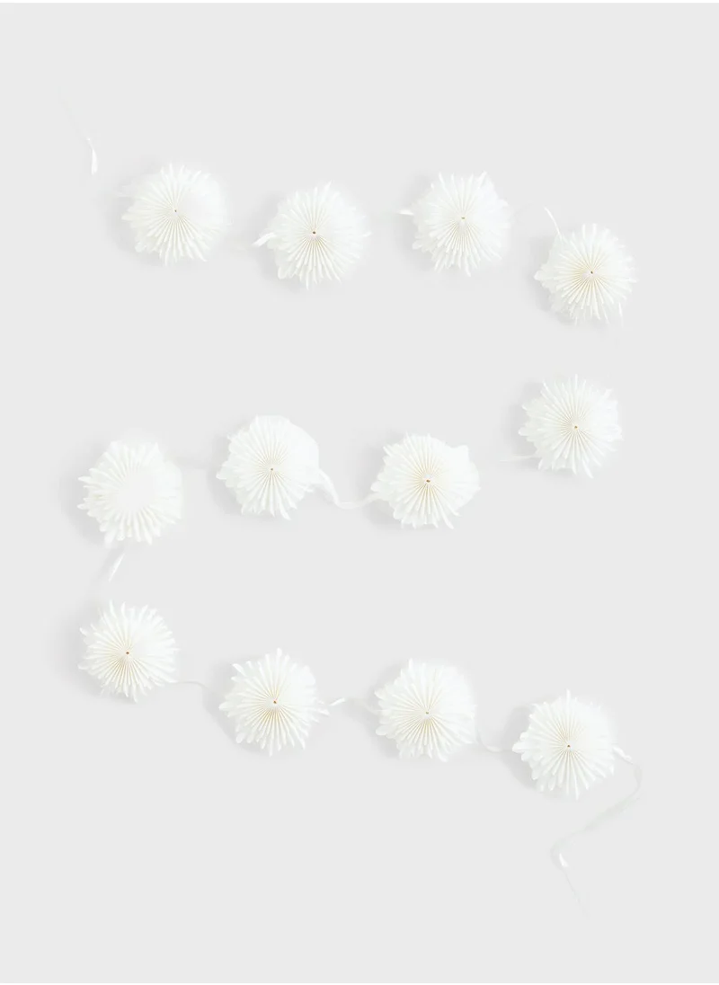 H&M Flower Garland