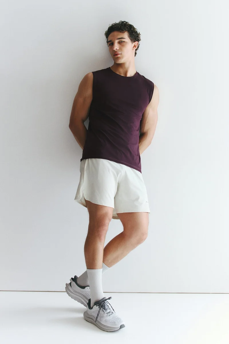 Regular Fit Sports vest top with DryMove™