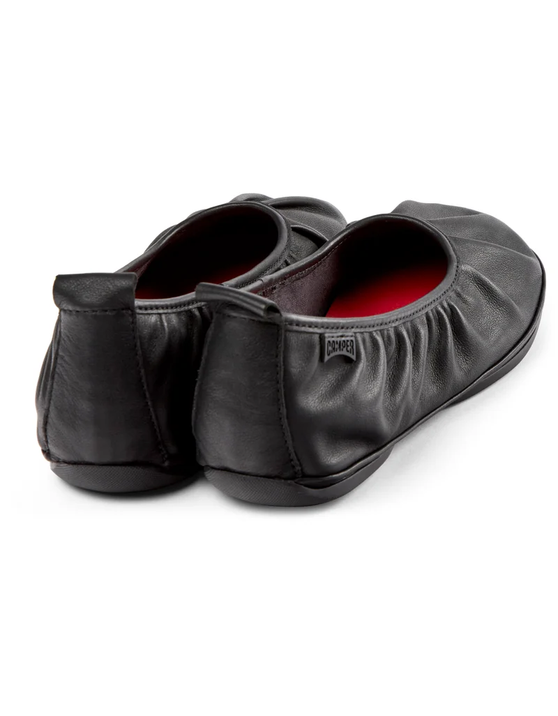 Camper Right Nina, Women's Moccasin/Ballerina, Black