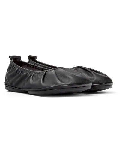 Camper Right Nina, Women's Moccasin/Ballerina, Black
