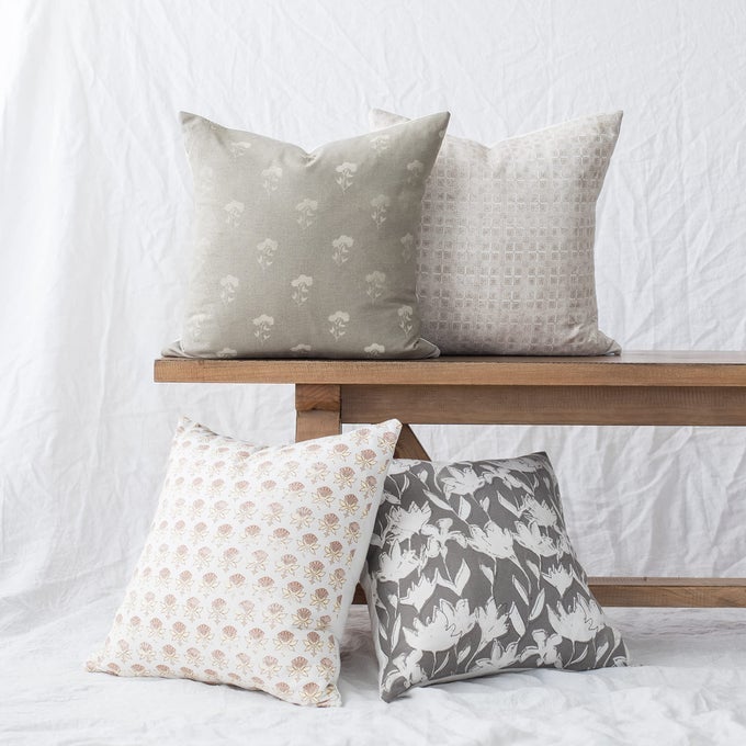MODERN LUXURIOUS 18 X 18 DECORATIVE BOHO THROW PILLOW COVERS DURABLE QUALITY MACHINE WASHABLE 100 COTTON FLEUR DESIGN 4 PACK