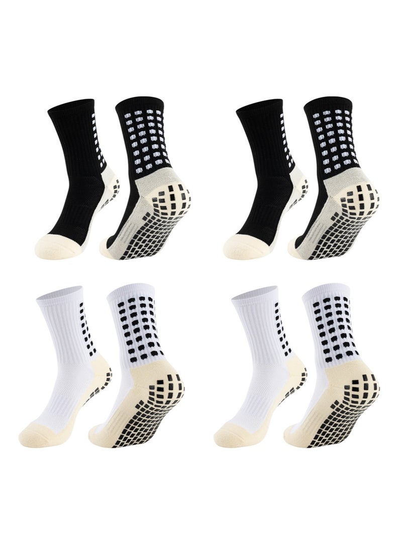 4 أزواج من الجوارب المضادة للانزلاق لكرة القدم للأطفال والرجال/النساء البالغين جوارب كرة القدم المضادة للانزلاق باللون الأبيض والأسود جوارب مضادة للانزلاق قابلة للتنفس ومحب - Image 1