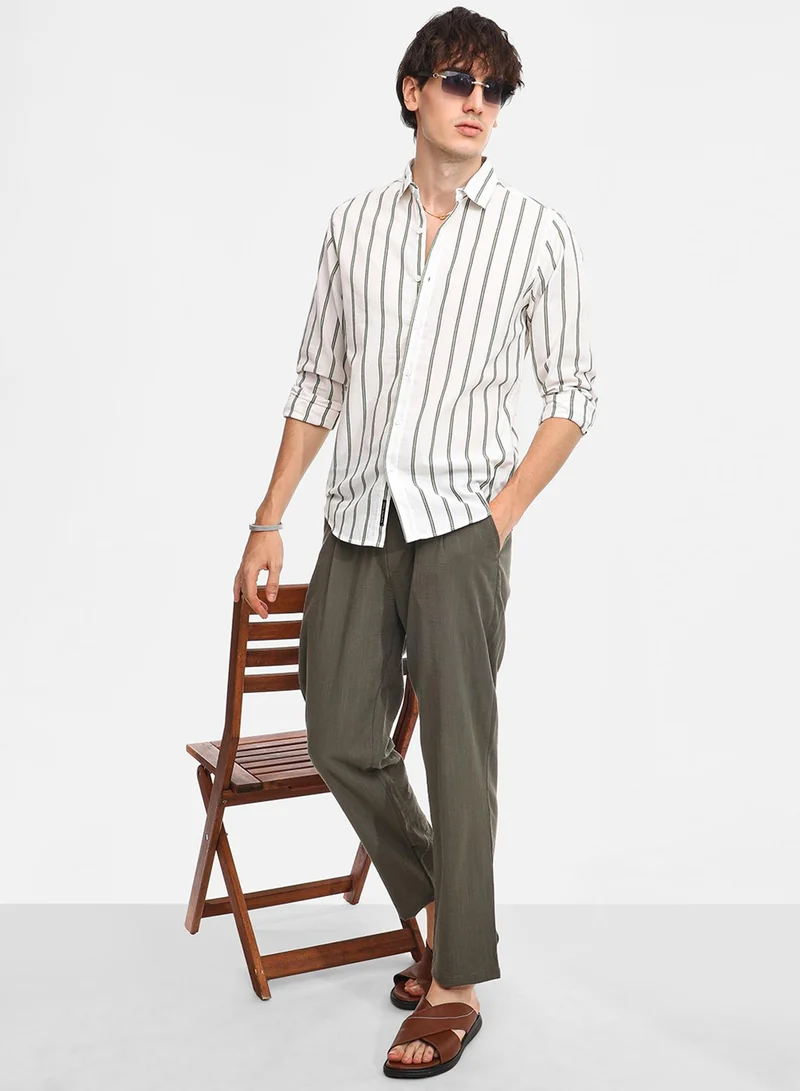 كامبوس سوترا Men's Saltbox Beige & Sage Green Lined Halo-Striped Shirt