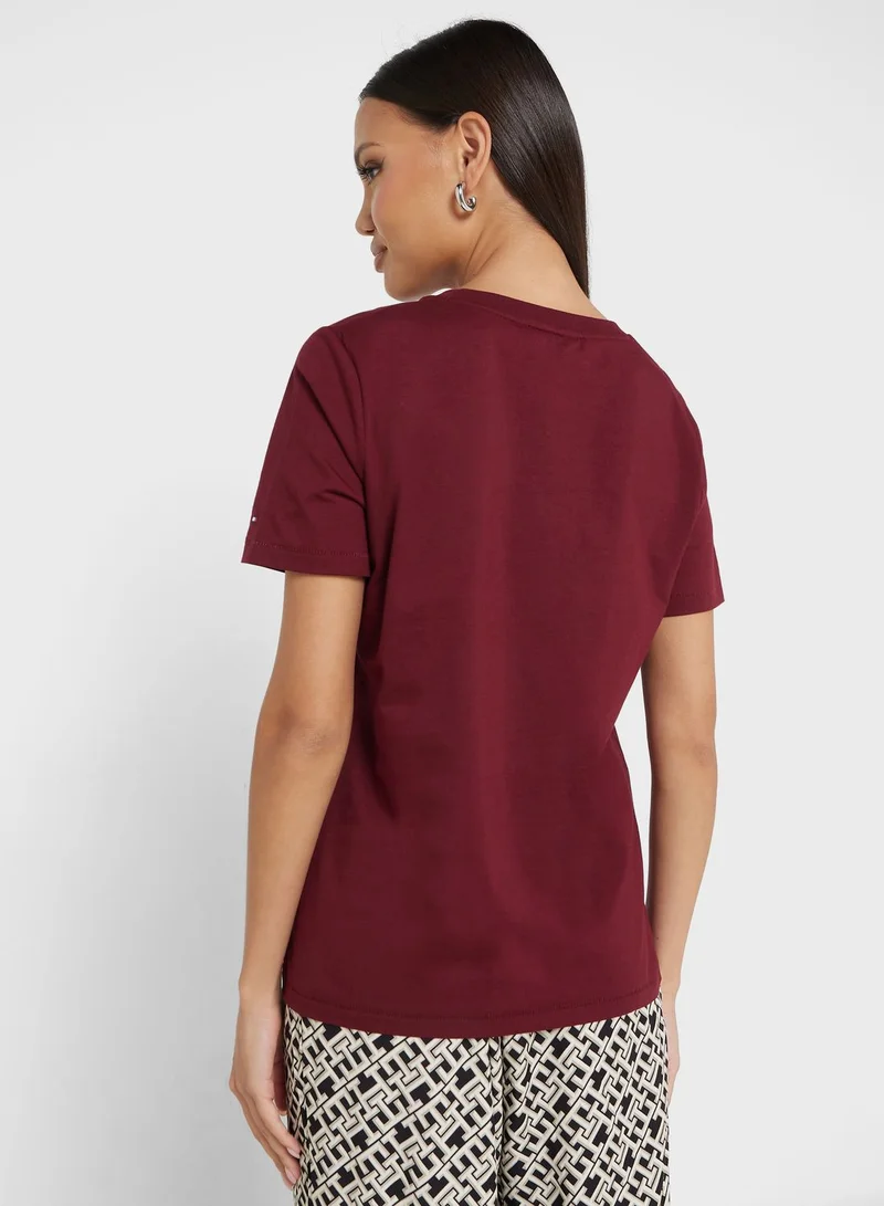 TOMMY HILFIGER Crew Neck Logo Printed T-Shirt