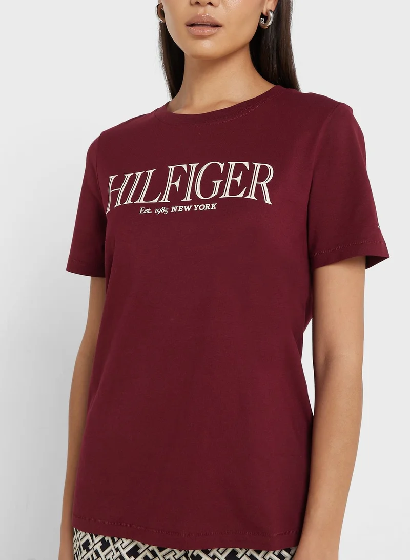 TOMMY HILFIGER Crew Neck Logo Printed T-Shirt