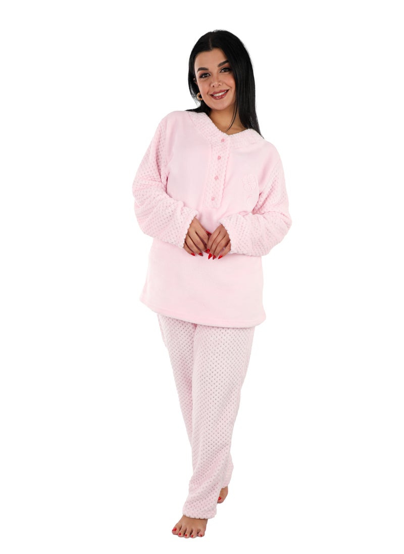 Women's winter fur pajamas with long sleeves and a comfortable fit that combine elegance, warmth and comfort, presented to you by Daadouch products, ma'am. - pzsku/ZB742F421B4E439C3B1E8Z/45/_/1735122854/bc74d4be-fab2-44fe-be47-93e23a439b1f