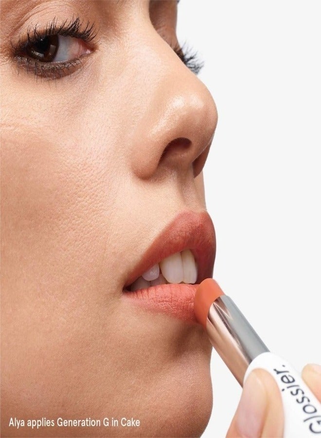 جلوسير أكثر لمعانًا  أحمر شفاه بلمسة نهائية غير لامعة من جينيريشن جي، كيك - خوخ رقيق - 3 جرام - Image 3