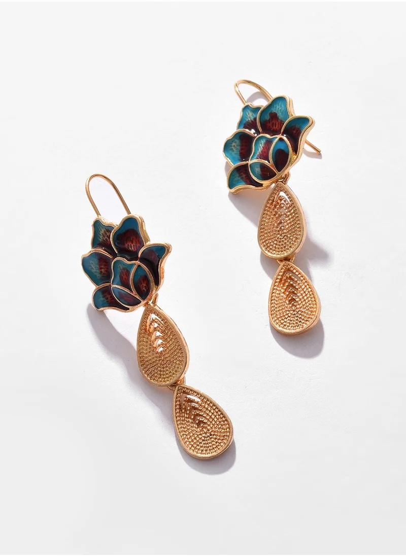 SOHI Casual Drop Earrings