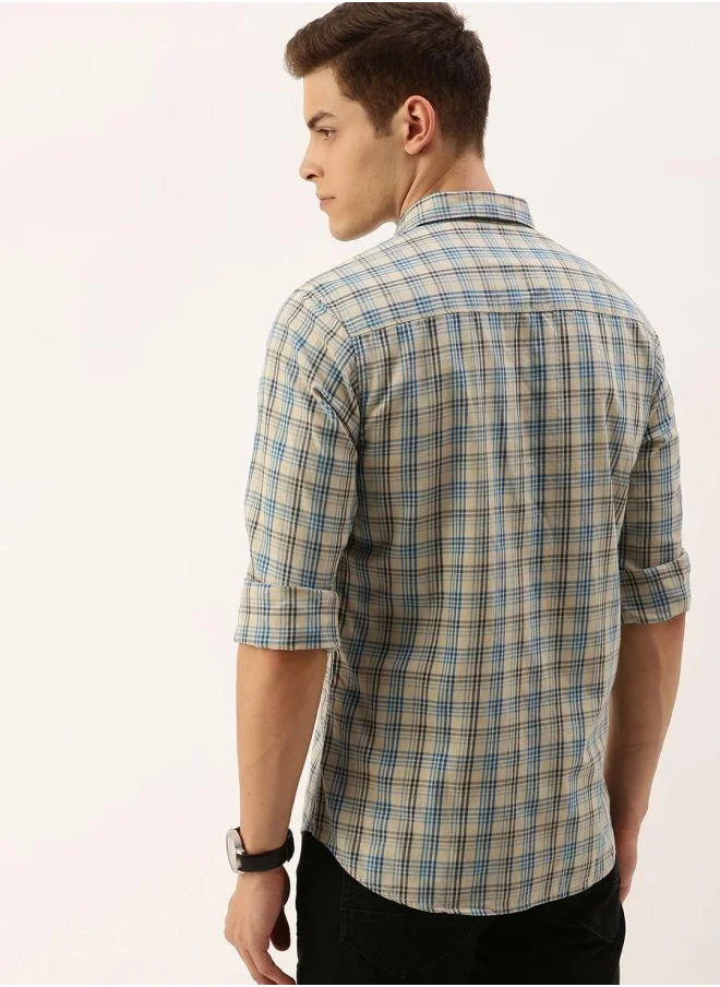 The Indian Garage Co Men Slim Fit Checkered Full Sleeves Spread Collar Casual Shirt