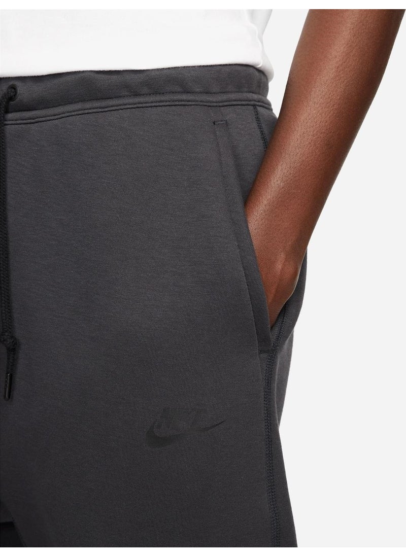 Nike - Tech Fleece Men's Tracksuit Bottoms FB8002-060 - Image 1