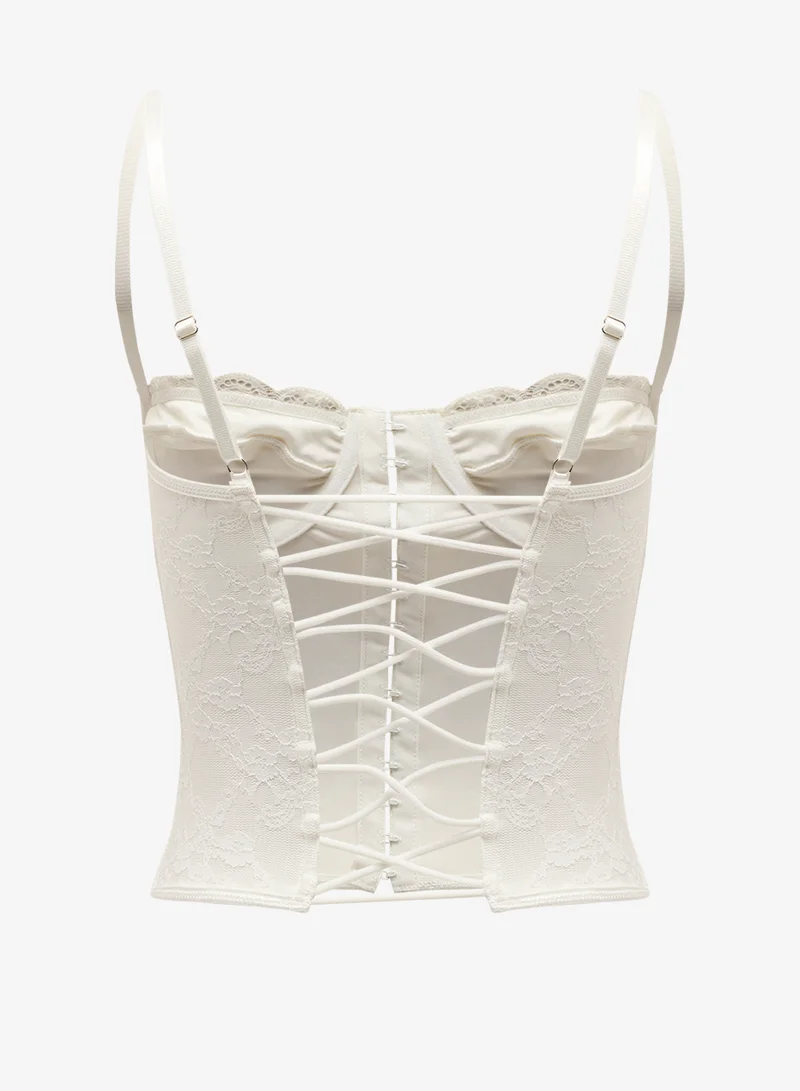 جينجر Sweetheart Neckline Corset with Hook & Eye Closure