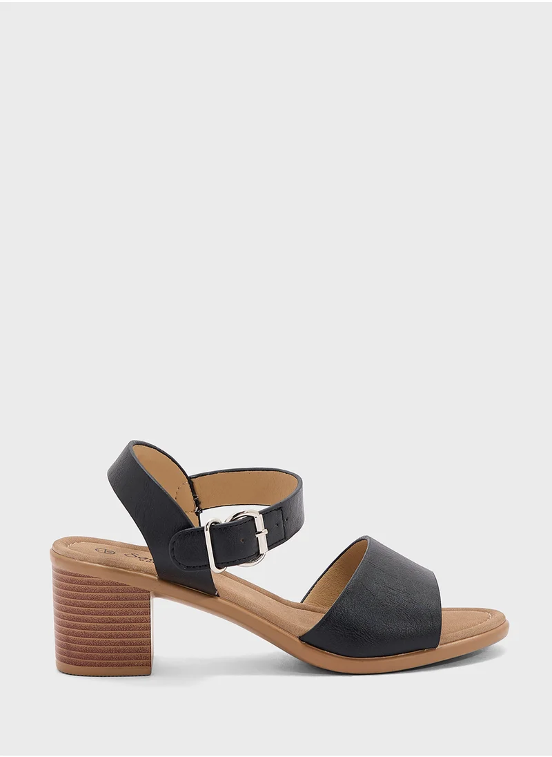 جينجر Low Heel Casual Sandal