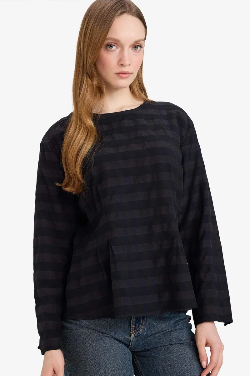 DeFacto Regular Fit Crew Neck Long Sleeve Blouse