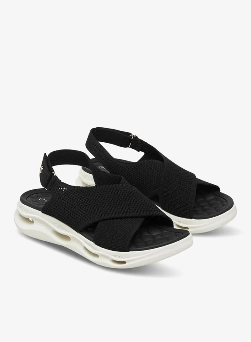 لو كونفورت Women Platform Heel Cross Strap Sandals