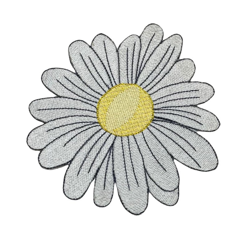 GARAAN Machine Embroidered Applique Embroidery Patch Sew on Patches DIY Projects Daisy Flower WhitePack of 5
