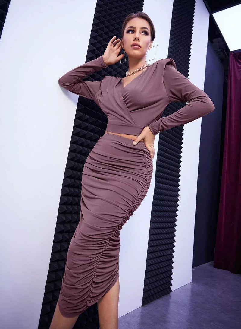 Padded Shoulder Knotted Back Wrap Top & Ruched Pencil Skirt - Image 3