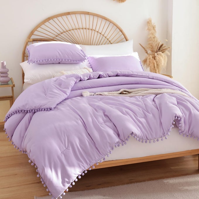 QUEEN COMFORTER SET COMFORTER QUEEN SIZE SETS WITH BALL POM FRINGE SOFT BEDDING SET FOR ALL SEASONS 3 PIECES 1 COMFORTER 90X90 2 PILLOW SHAMS 20X30 LAVENDER PURPLE