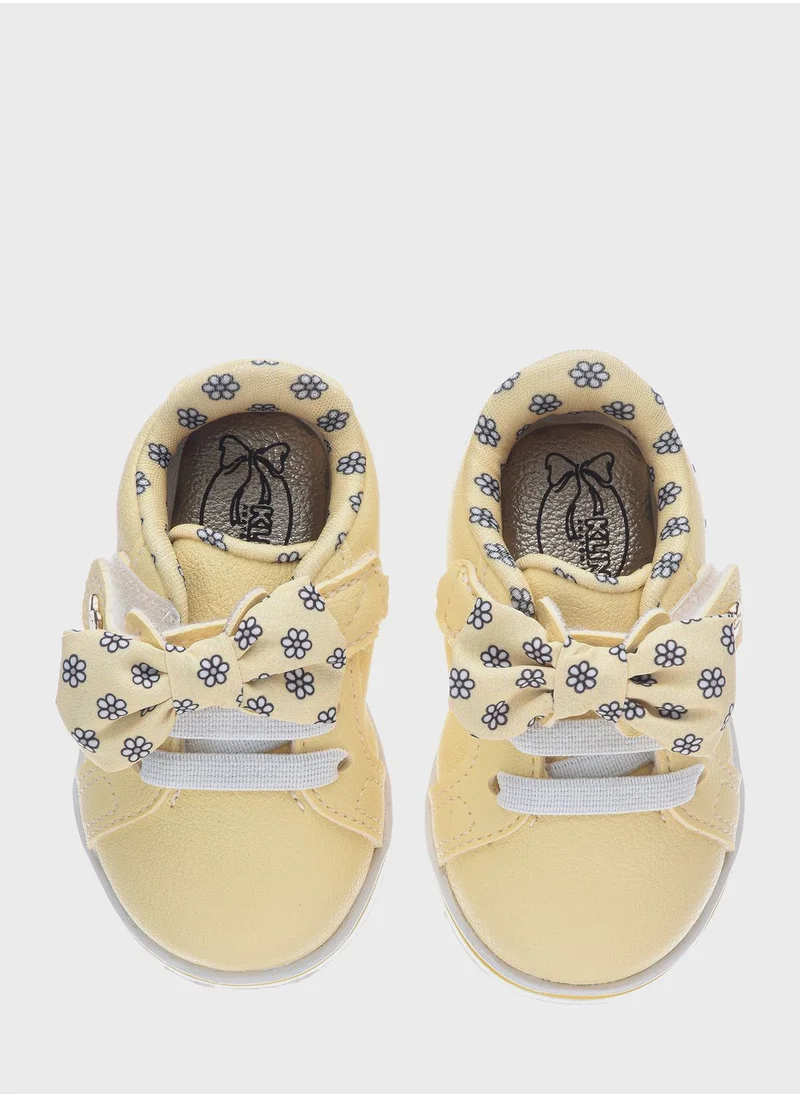 Klin Kids Front Bow Low Top Sneakers