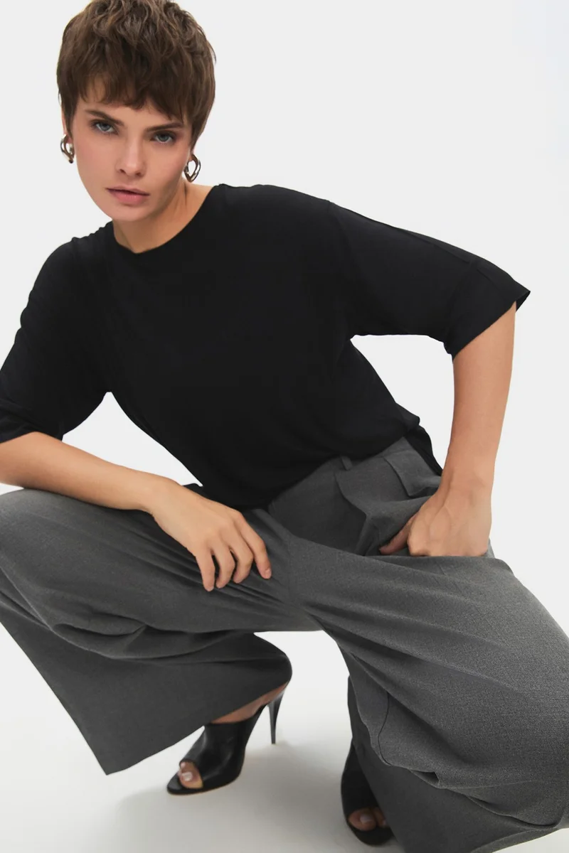 JUNE Women's 100% Cotton Oversize/loose Cut Crew Neck Flowy T-Shirt