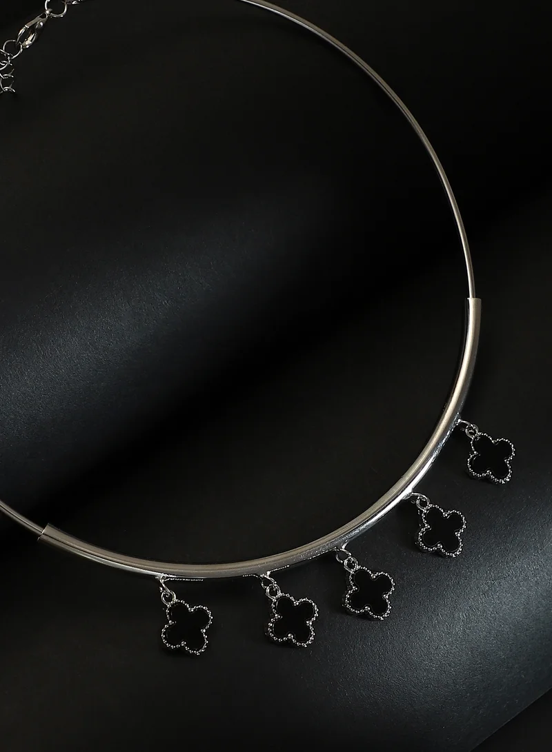 SOHI SOHI Women The Clover-Charm Collar Necklace | Chrome  Colour | One-Size | Metallic Alloy Material | Lobster Clasp Closure | Necklace For Casual & Evening Wear