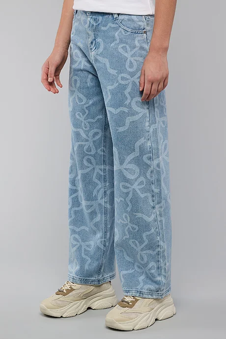 أر أند بي Bow Print Straight Jeans with Button Closure