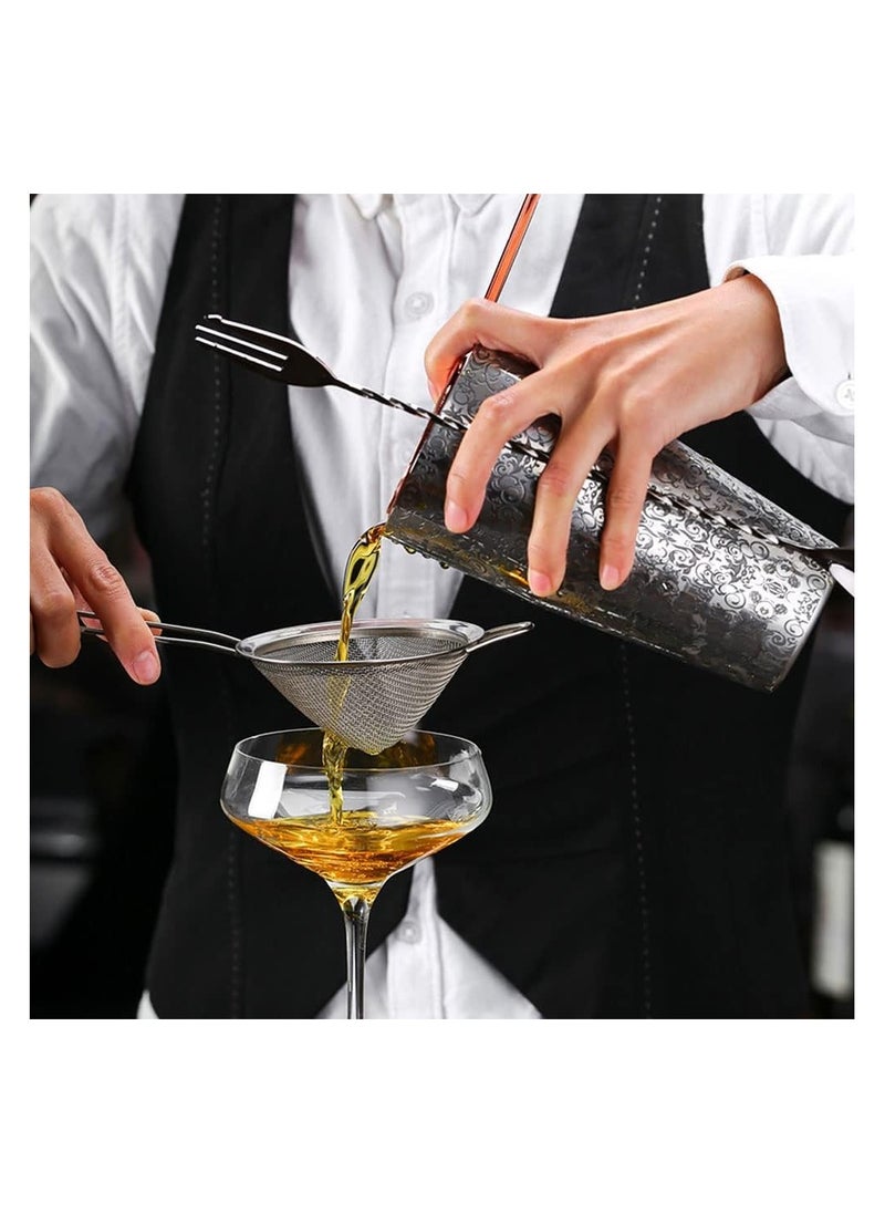SYOSI Cocktail Shaker, Stainless Steel Boston Shaker Tin, with Etched Pattern, 2 PCSUnweighted Cocktail Shaker 18oz & 28oz, Martini Shaker, Drink Mixer, Professional Bartender Kits (Royal Pattern)  - Image 3