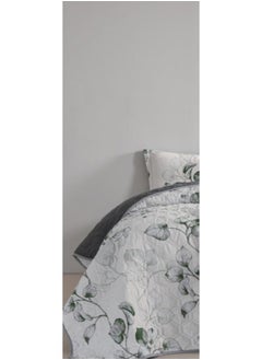 Red Rose A king-sized summer microfiber double bed sheet that adds beauty and elegance to your room, measuring 230*250cm.  - Image 2