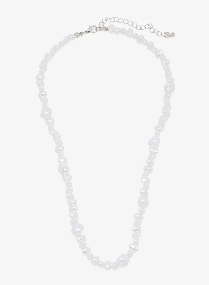 Pearl Beaded Necklace