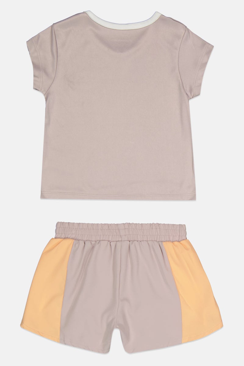 Reebok طقم تي شيرت وشورتات للأطفال الأولاد من علامه تجارية مكون من قطعتين، موف - Image 2