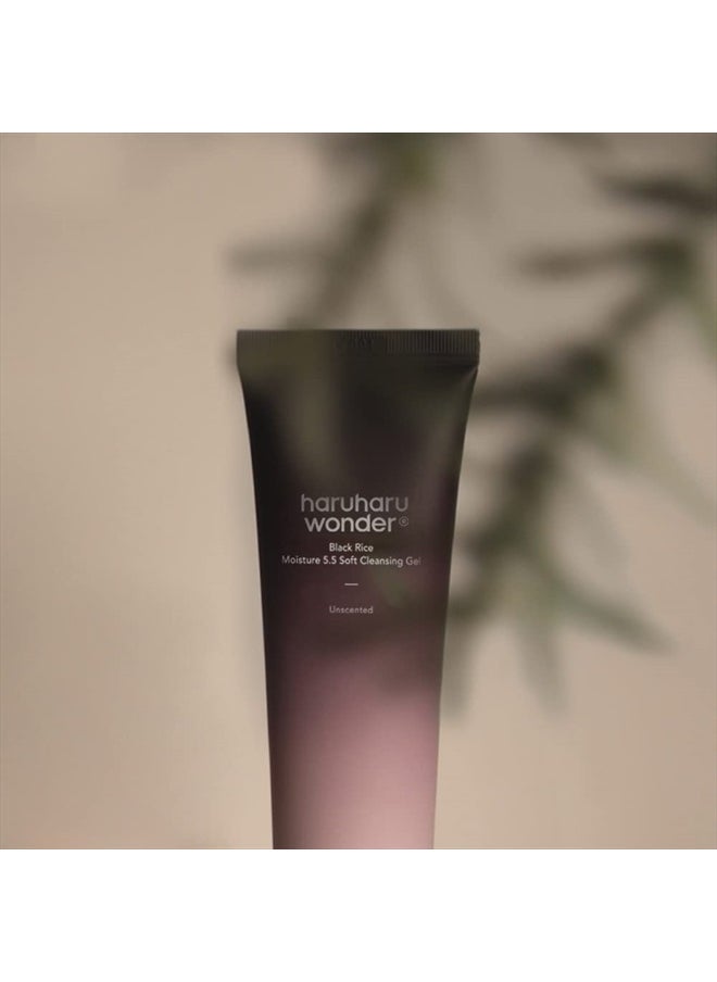 Haruharu Wonder Black Rice Moisture 5.5 Soft Cleansing Gel 100ml Fermented Black Rice Face Wash Foam Cleanser - pzsku/ZB75FACCBE7B90367938AZ/45/_/1713431339/c7103a7f-fa29-4a55-b700-86903bf3cefe