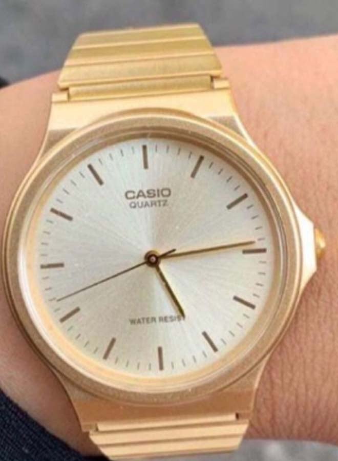 CASIO Women Stainless Steel Analog Wrist Watch MQ-24G-9EDF - Image 3
