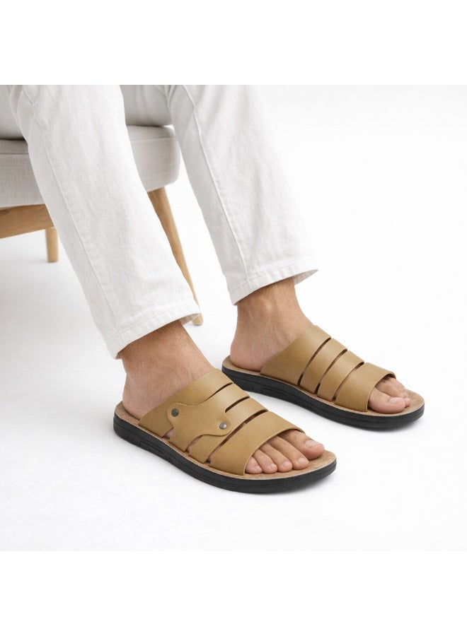 سليبر رجالي جلد جملى – تصميم عصري متعدد الأحزمة بنعل مريح مضاد للانزلاق – مثالي للاستخدام اليومي والصيف - Image 1