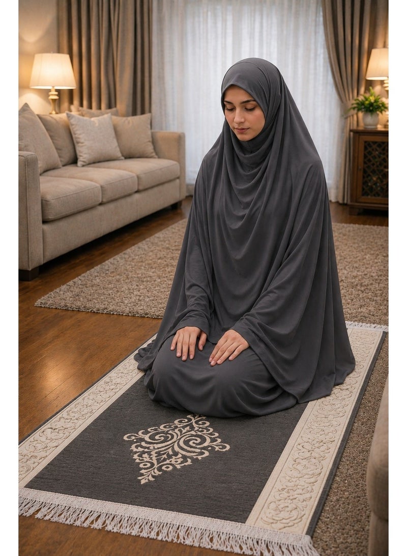 Velvet prayer mat set with plain open square wrap prayer robe, size 2x3. These sets feature a soft and flexible material, making them an excellent choice for worship. They are very suitable and valuable as gifts or giveaways on religious and social occasions.