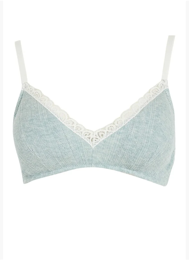 DeFacto V-Neck Triangle Bralette