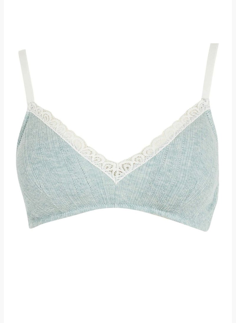 DeFacto V-Neck Triangle Bralette - Image 1