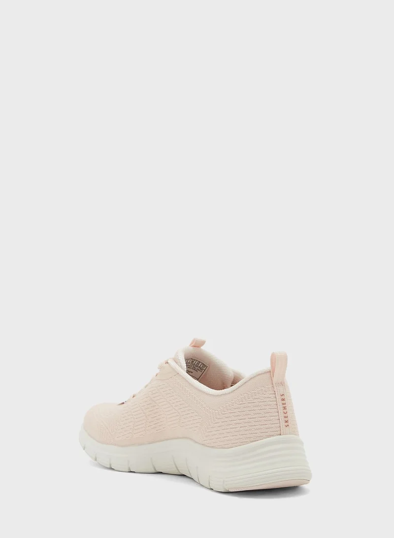 SKECHERS Arch Fit Vista