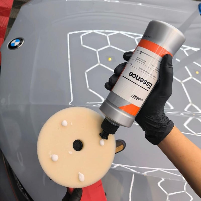 CarPro CARPRO Essence: Extreme Gloss Primer - SiO2 Protection, Nano-Tech Quartz, Remove Swirls & Build Clear Coat Thicker, Primes Surface for CQUARTZ or Reload, High Gloss Durable Resins - 500ml (17oz)  - Image 3