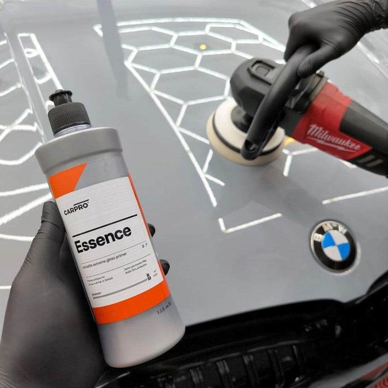 CarPro CARPRO Essence: Extreme Gloss Primer - SiO2 Protection, Nano-Tech Quartz, Remove Swirls & Build Clear Coat Thicker, Primes Surface for CQUARTZ or Reload, High Gloss Durable Resins - 500ml (17oz)  - Image 2