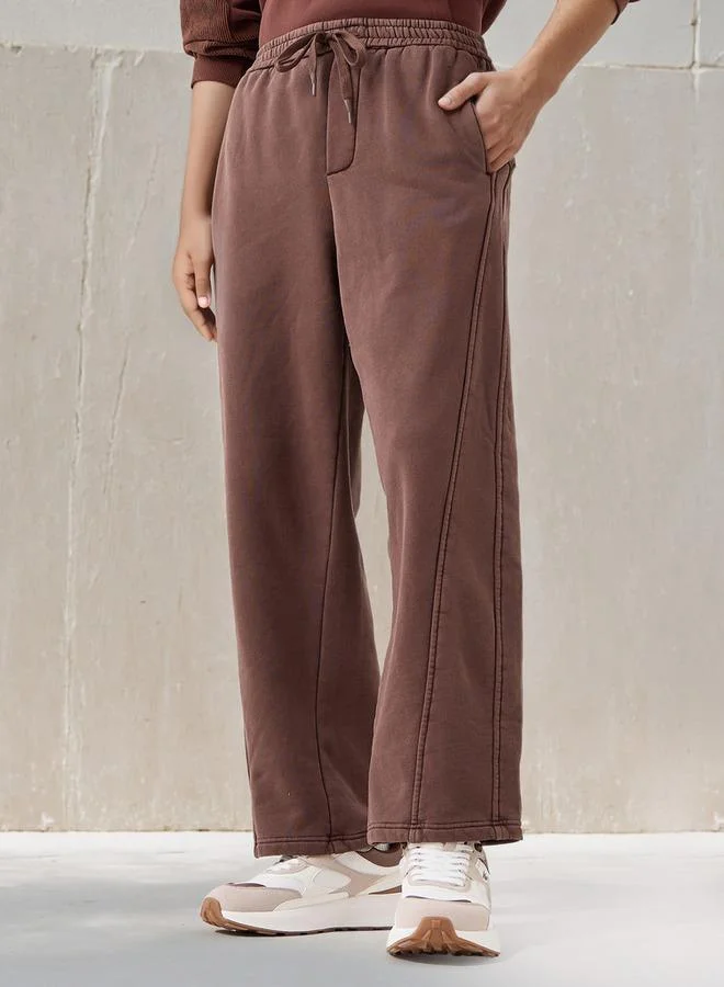 Lee Cooper Men Relaxed Fit Cotton Blend Joggers