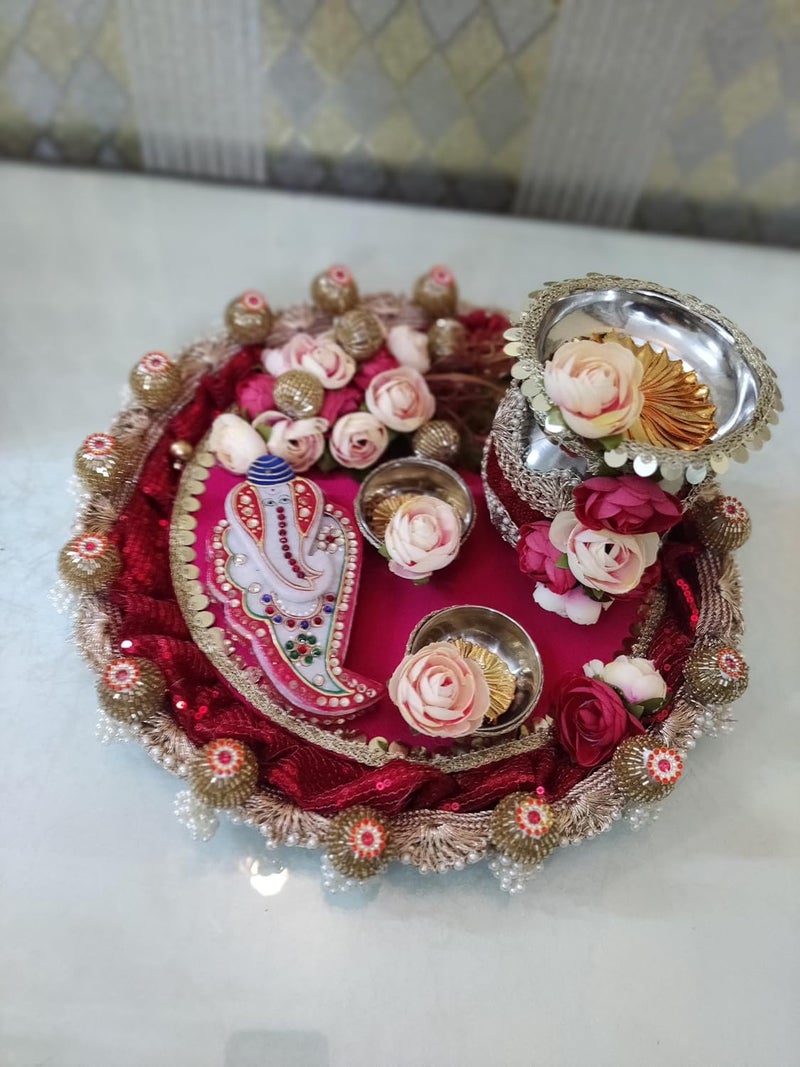 Decorative Tray Featuring Metallic Finish and Elegant Floral Arrangements Perfect for Gifting Home Dcor or Special OccasionsA Beautiful Blend of Artistry and Functionality - Image 2