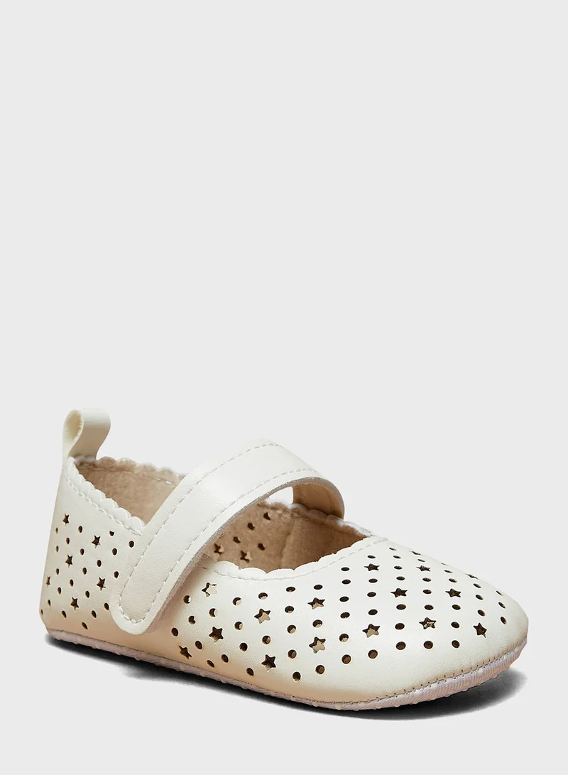 shoexpress Kids Slip On Ballerinas